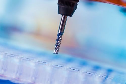 সর্বশেষ কোম্পানি ব্লগ সম্পর্কে CNC প্লাস্টিক মেশিনিং: আপনার জানা দরকার এমন প্রয়োজনীয় কৌশল